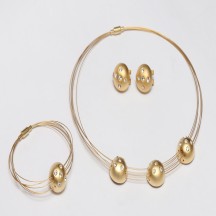 Golden Stones Necklace set With bracelet